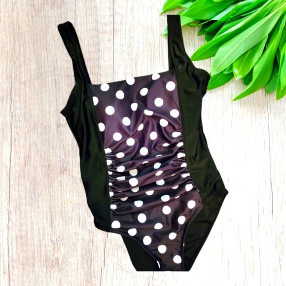 🔖Final Sale! Black & White Polka Dot One-Piece Swimsuit- Scoop Back - Picture 2 of 12